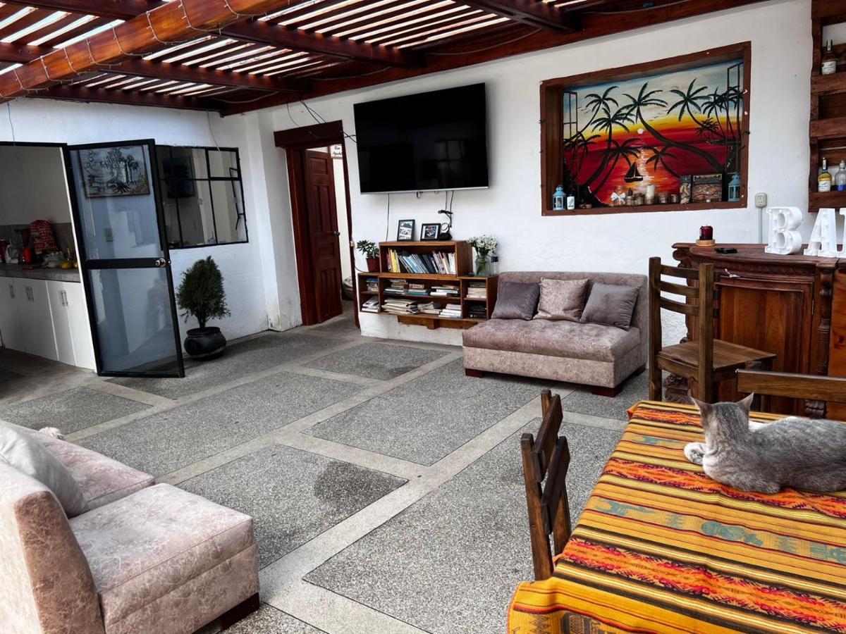 Hostel Las Palmas Vilcabamba Esterno foto