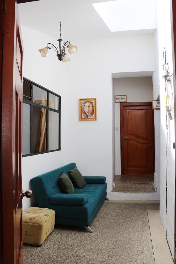 Hostel Las Palmas Vilcabamba Esterno foto