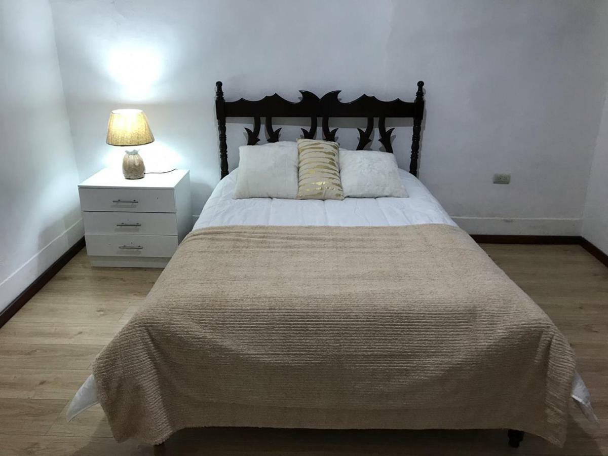 Hostel Las Palmas Vilcabamba Esterno foto